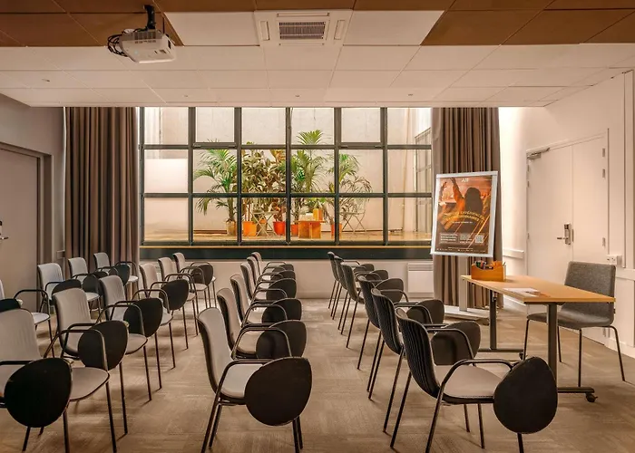 Ibis Bastille Opera Hotel 3*