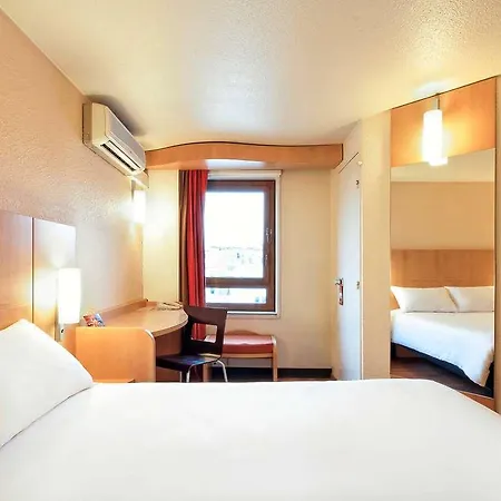 Отель Ibis Bastille Opera 3*