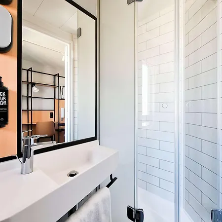 Ibis Bastille Opera 3* Париж