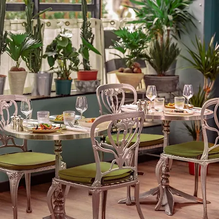 Отель Ibis Bastille Opera 3*