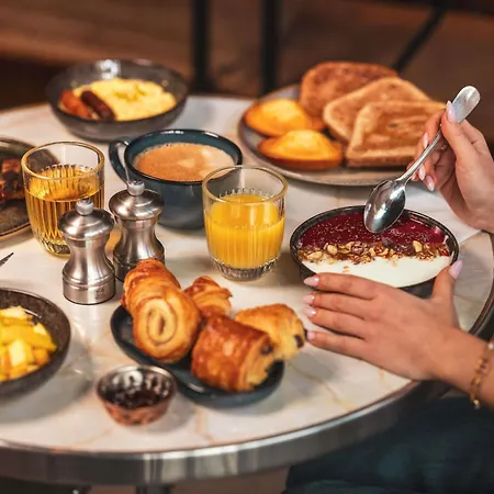 Ibis Bastille Opera Hotell 3*